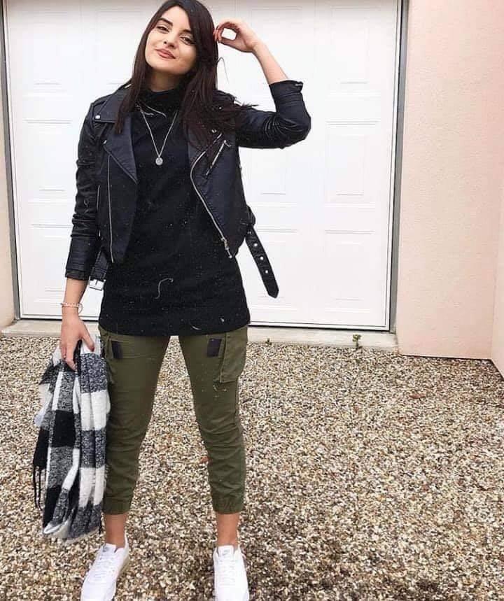 Outfits con pantalón y tenis