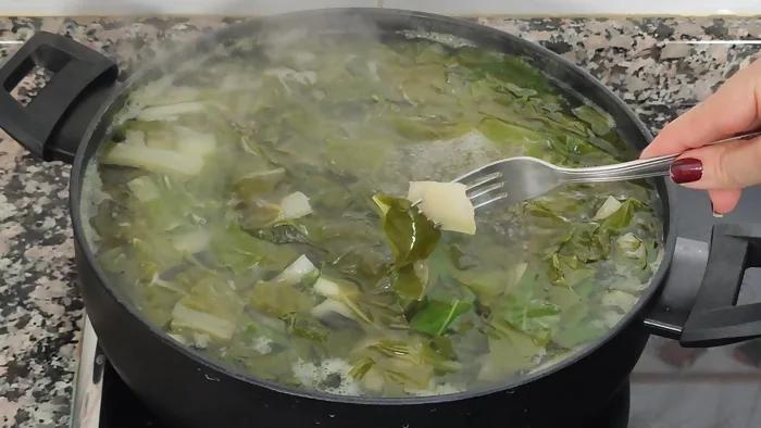 acelgas con patatas paso 2c