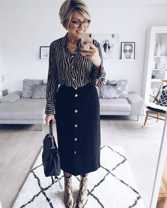 Looks casuales con botas para mujeres maduras