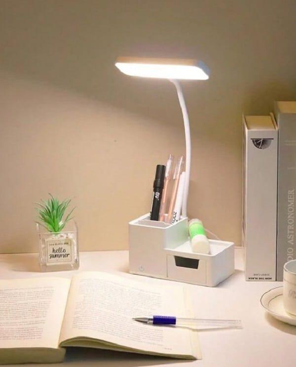 Lampara-de-luz-LED-regulable-con-puerto-de-carga-USB