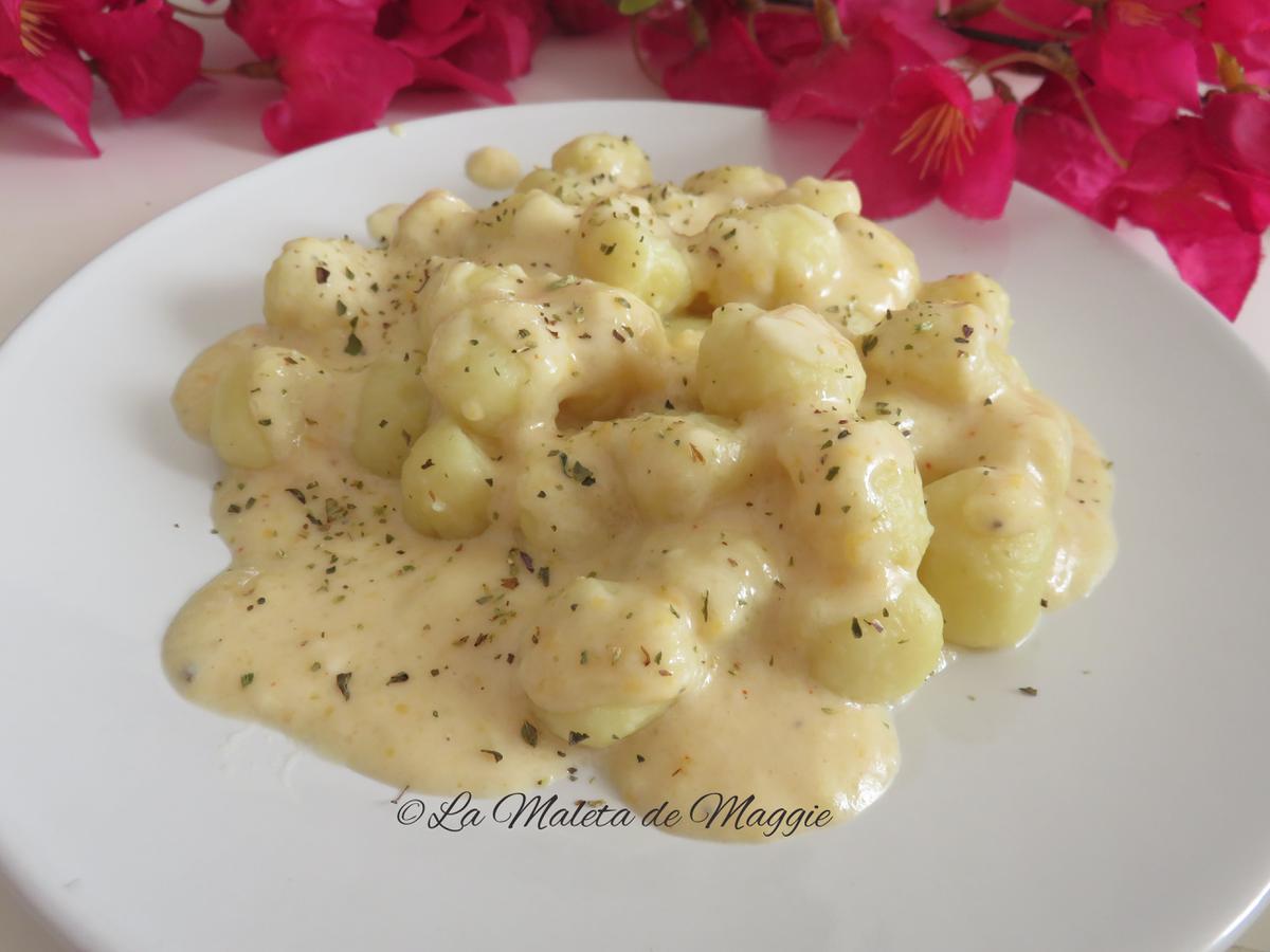 Ñoquis en salsa de queso