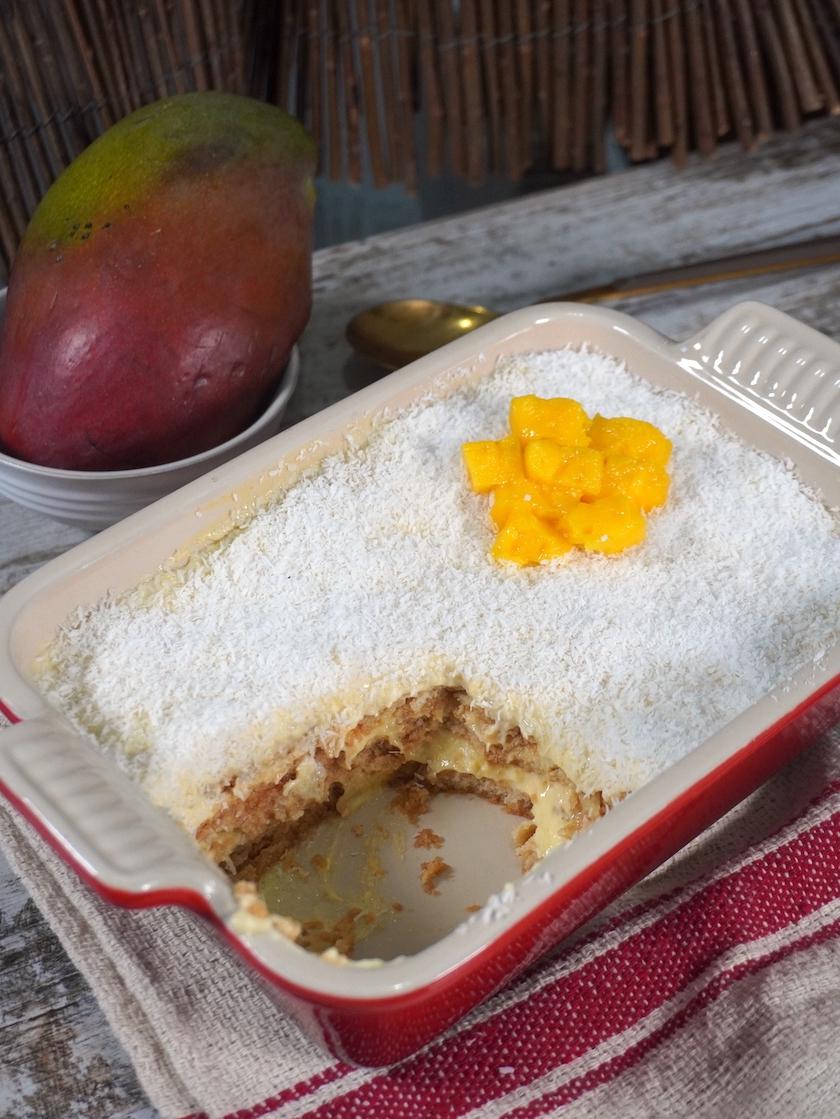 carlota de mango sin lactosa, sin nata (crema de leche) y sin queso