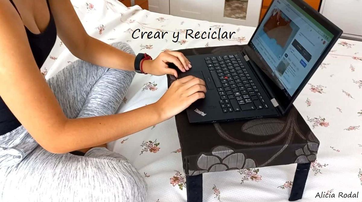Con las cajas de frutas podemos hacer cosas increíbles, desde simples organizadores hasta espectaculares muebles para el baño o la cocina, tan solo necesitas unas cajas de madera de frutas o verduras, esas que consigues en las fruterías, algún que otro material reciclado y un poco de imaginación y creatividad.