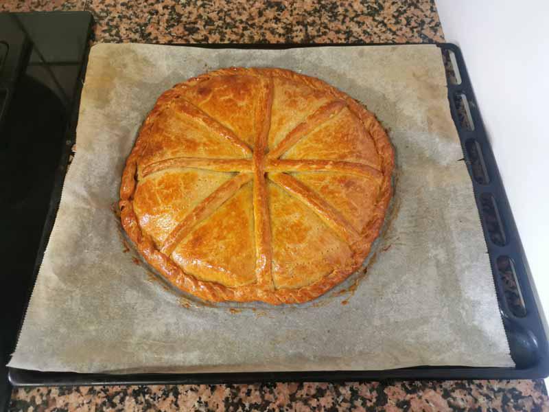 Empanada sacada horno