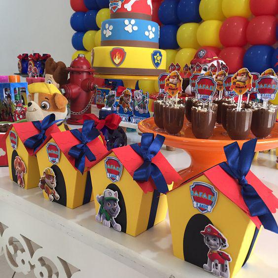 Dulceros o Bolos para fiesta de Paw Patrol para niño