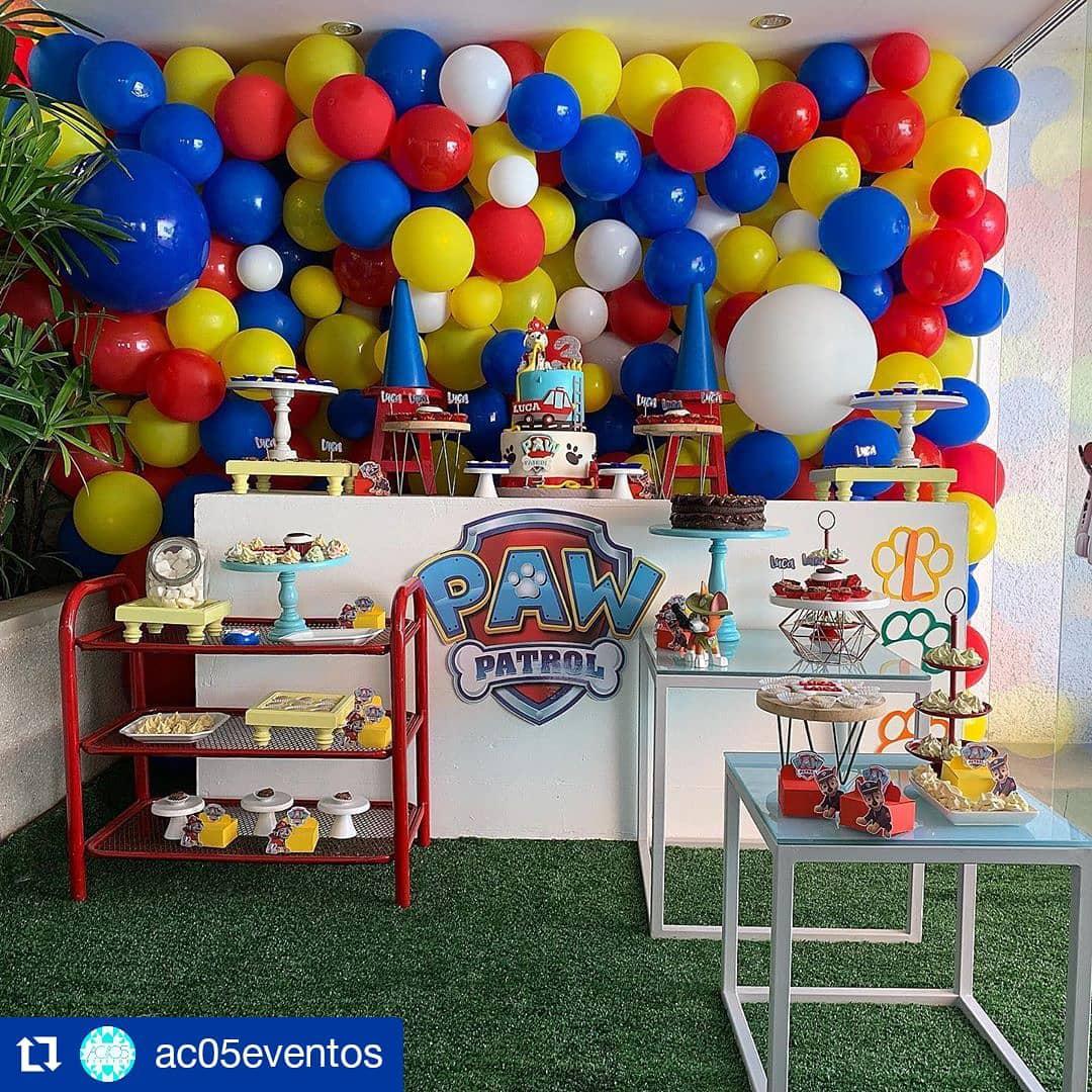 mesa de postres fiesta de paw patrol para niño