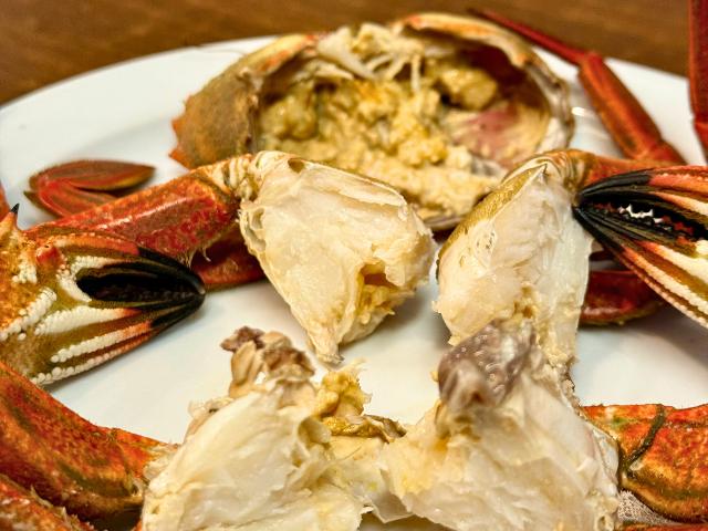 Marisquería El Cantábrico: Tradición y Frescura en Cada Bocado del Mar