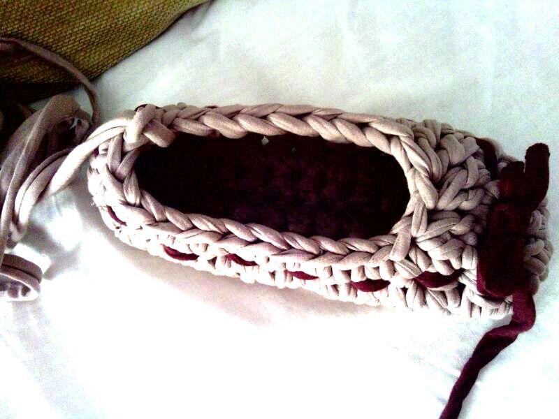 zapatilla-ganchillo-xl-trapillo-adoraideas-en-construccion