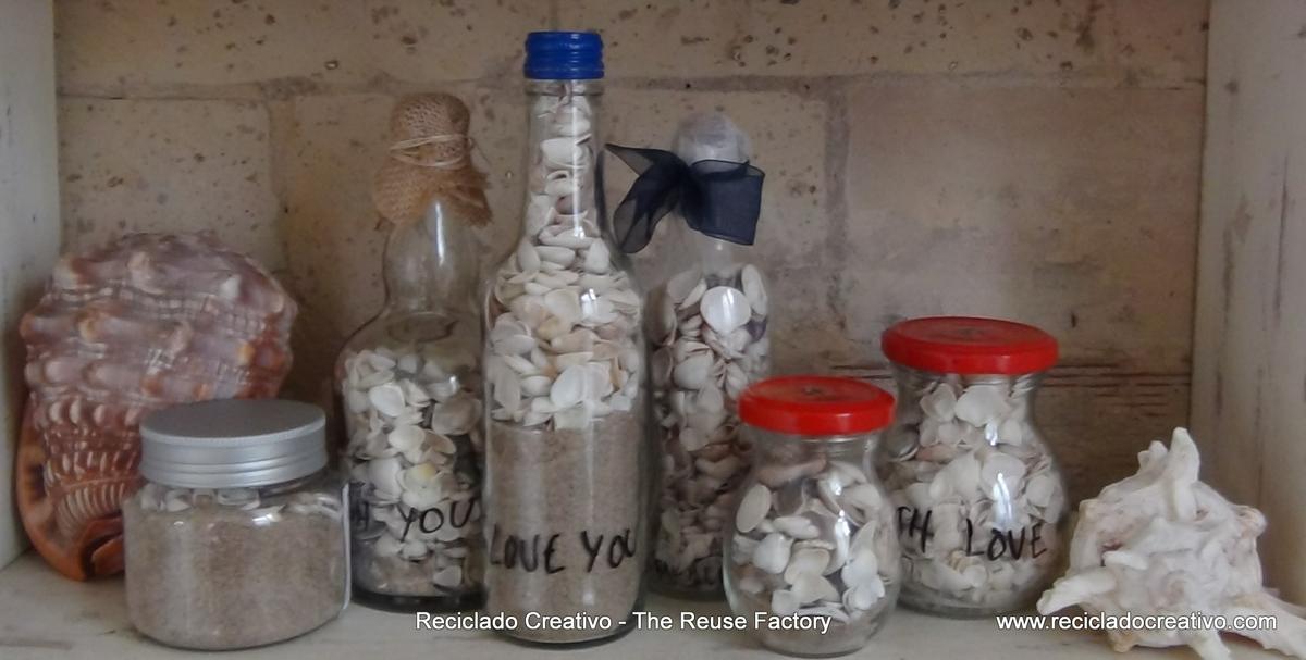 Souvenirs from holidays. Summer in a bottle. Recuerdos de las vacaciones. Verano en una botella. Reciclado Creativo. The Creative Reuse Factory