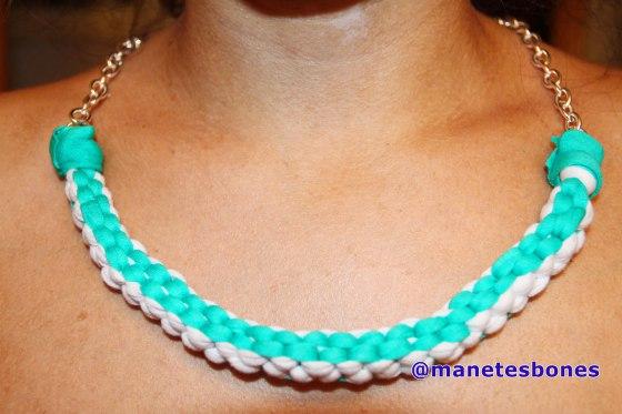 Collar babero trapillo