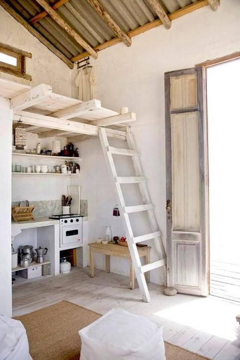 700_uruguay-beach-house-ladder