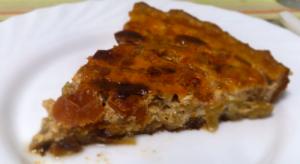 Tarta de cebolla con chorizo