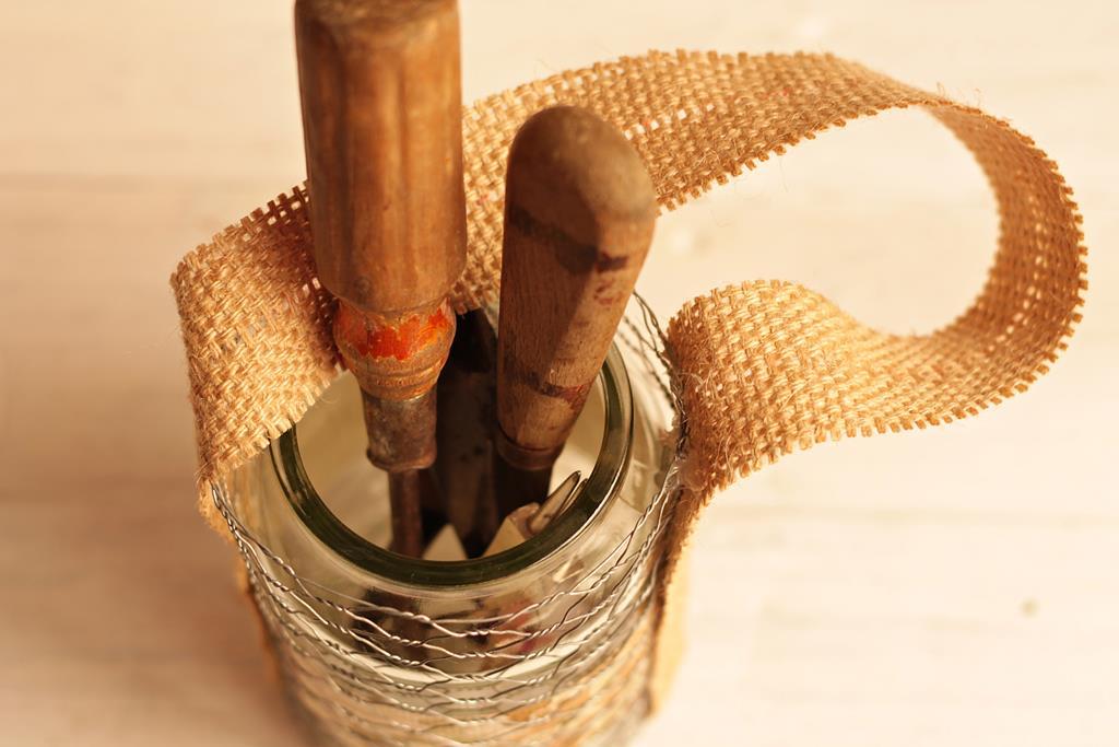 con herramientas vintage