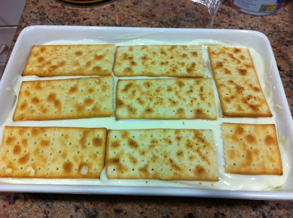 Poniendo la capa de galletas