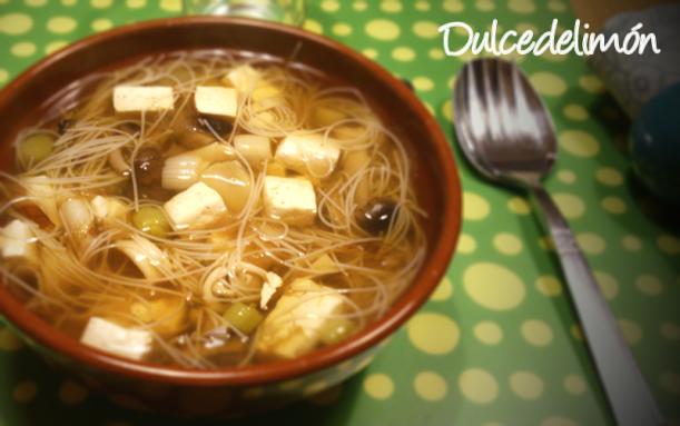 Sopa de setas con toque oriental