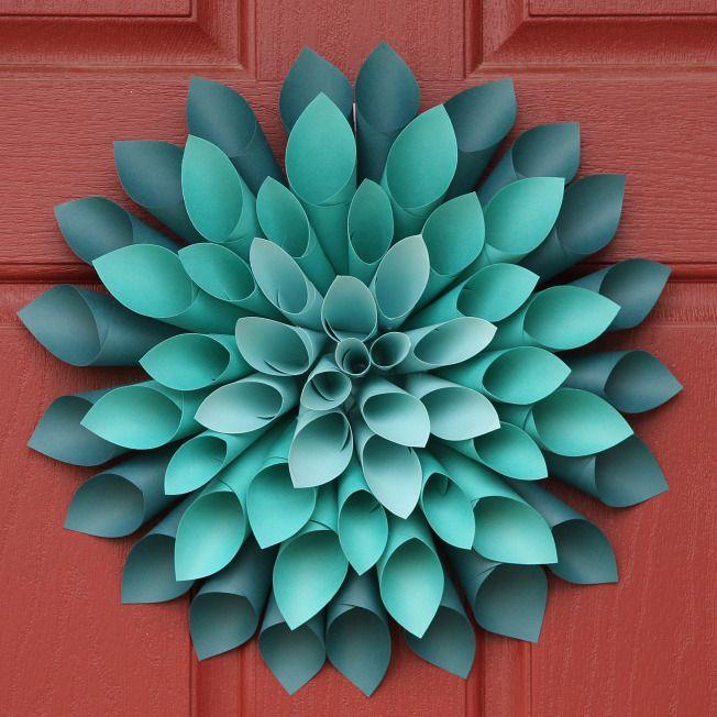 como-hacer-una-flor-de-papel-adoraideas
