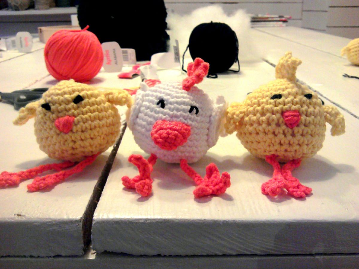 pollitos-adorables-amigurumi-taller-sevilla-adoraideas