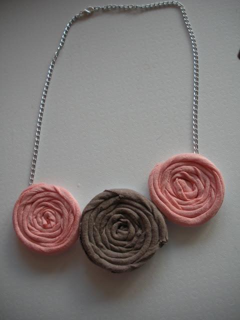 collar ganchillo y cadena