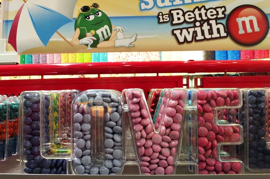 M&M STORE VEGAS