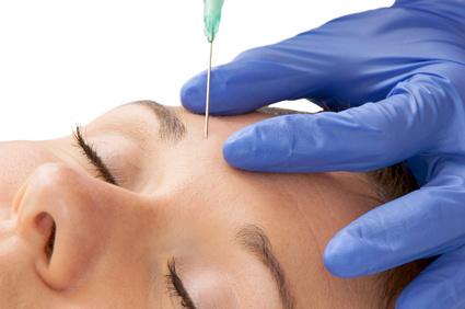 Inyecciones colageno acido hialuronico Inyecciones de rejuvenecimiento facial pueden causar ceguera.