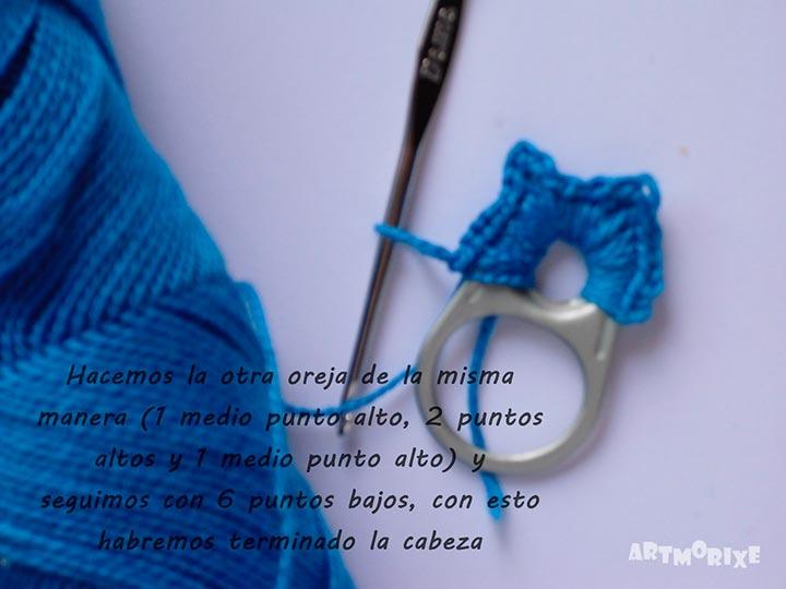 Paso 4 para hacer manualidad con chapas