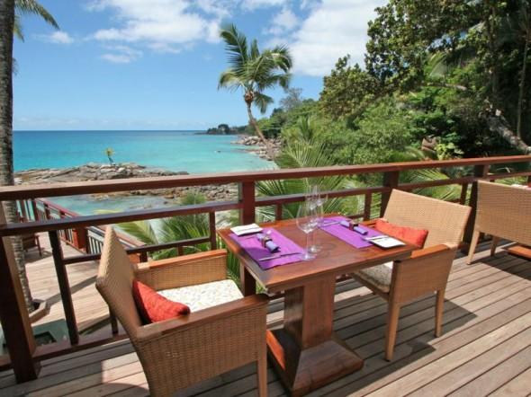 Ocean-View-Bar