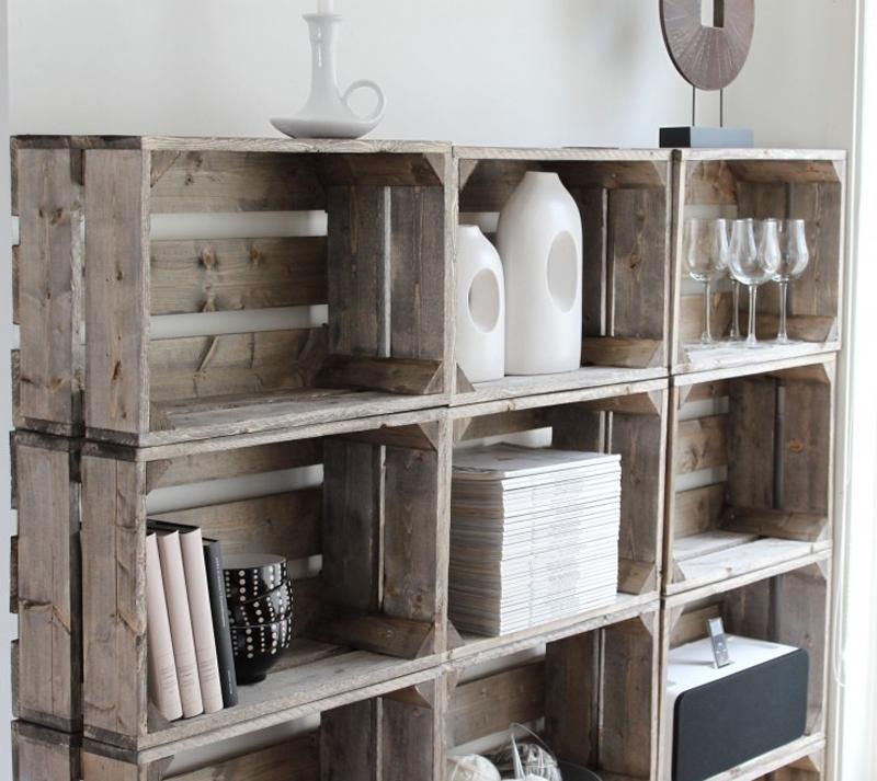 Cajas de fruta recicladas.