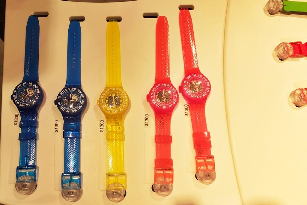 SWATCH NEON PRECIO