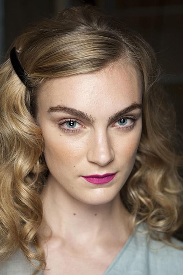 Algunas ideas para decorar el cabello pasador