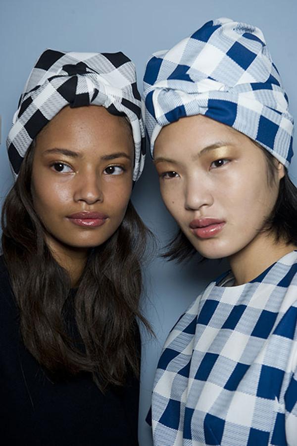 Algunas ideas para decorar el cabello turbante