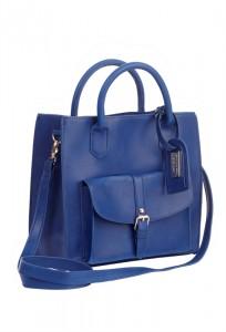 Bolso en tonos azules claros