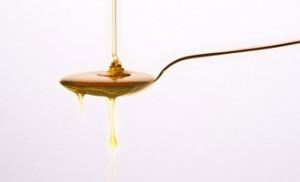 Eliminar las rojeces con miel y romero