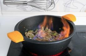 setas a la crema con fundición de queso tierno de cabra