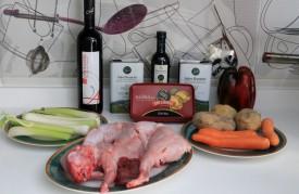 conejo asado con fondo de crema de membrillo y verduras