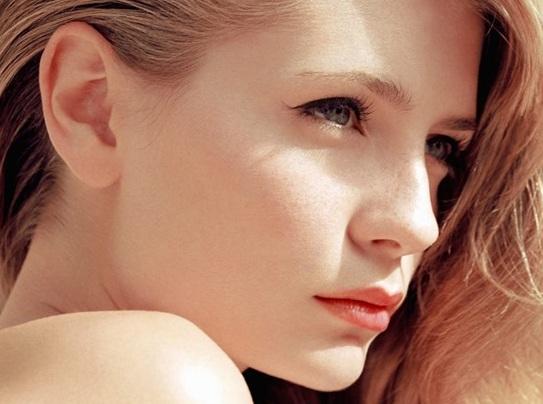 Tendencias de moda Primavera verano 2015 Ojos labios uñas delineado color 3 Tendencias de moda Primavera verano 2015