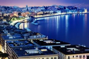 Panorámica de la ciudad de Nápoles en Italia