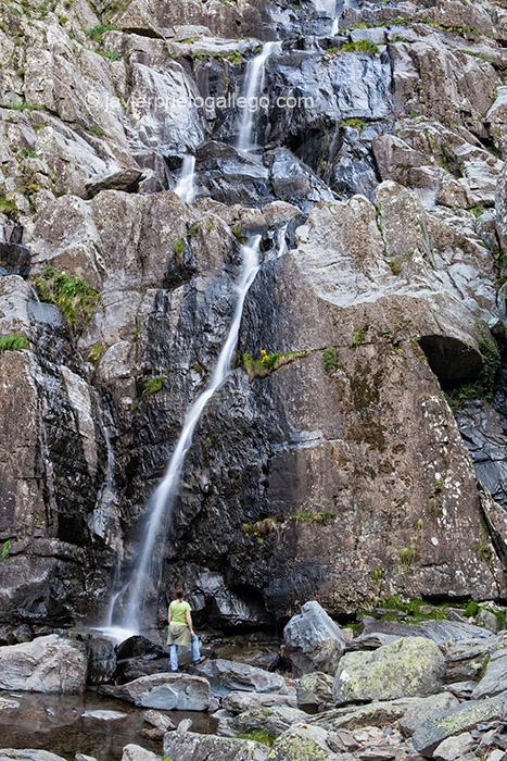 Ruta a la cascada de La Miacera o Meancera. Localidad de El Gasco. Comarca de Las Hurdes. Cáceres. Extremadura. España. © Javier Prieto Gallego;