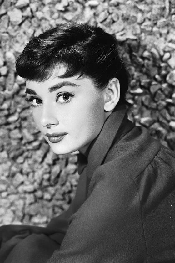 Peinados con flequillo: audrey