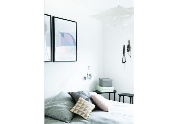 09-bedroom