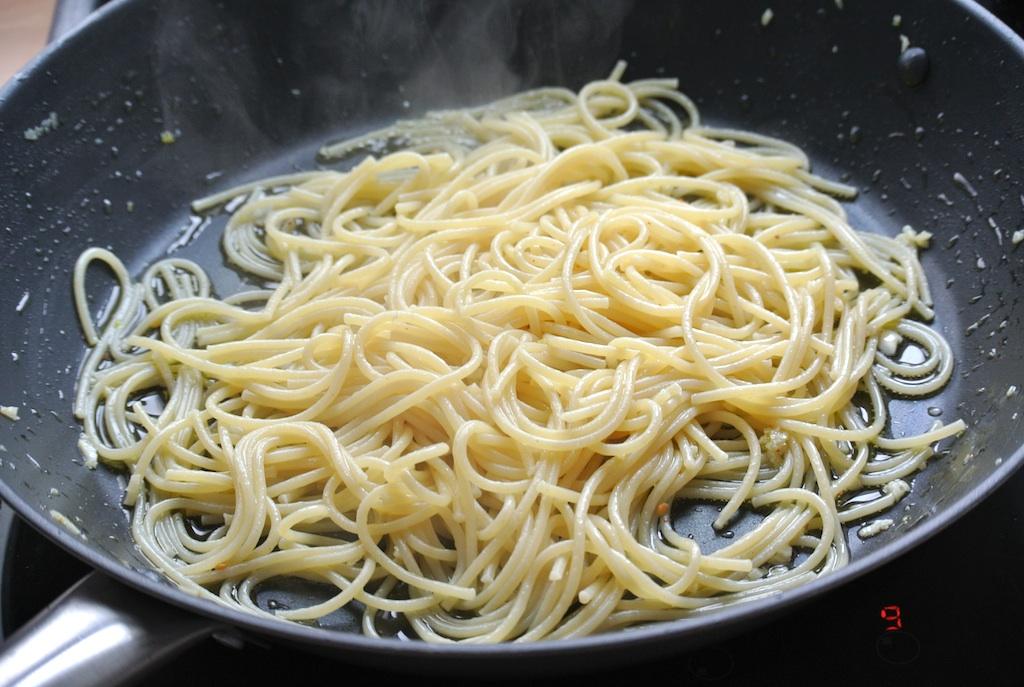 sofreir espaguetis