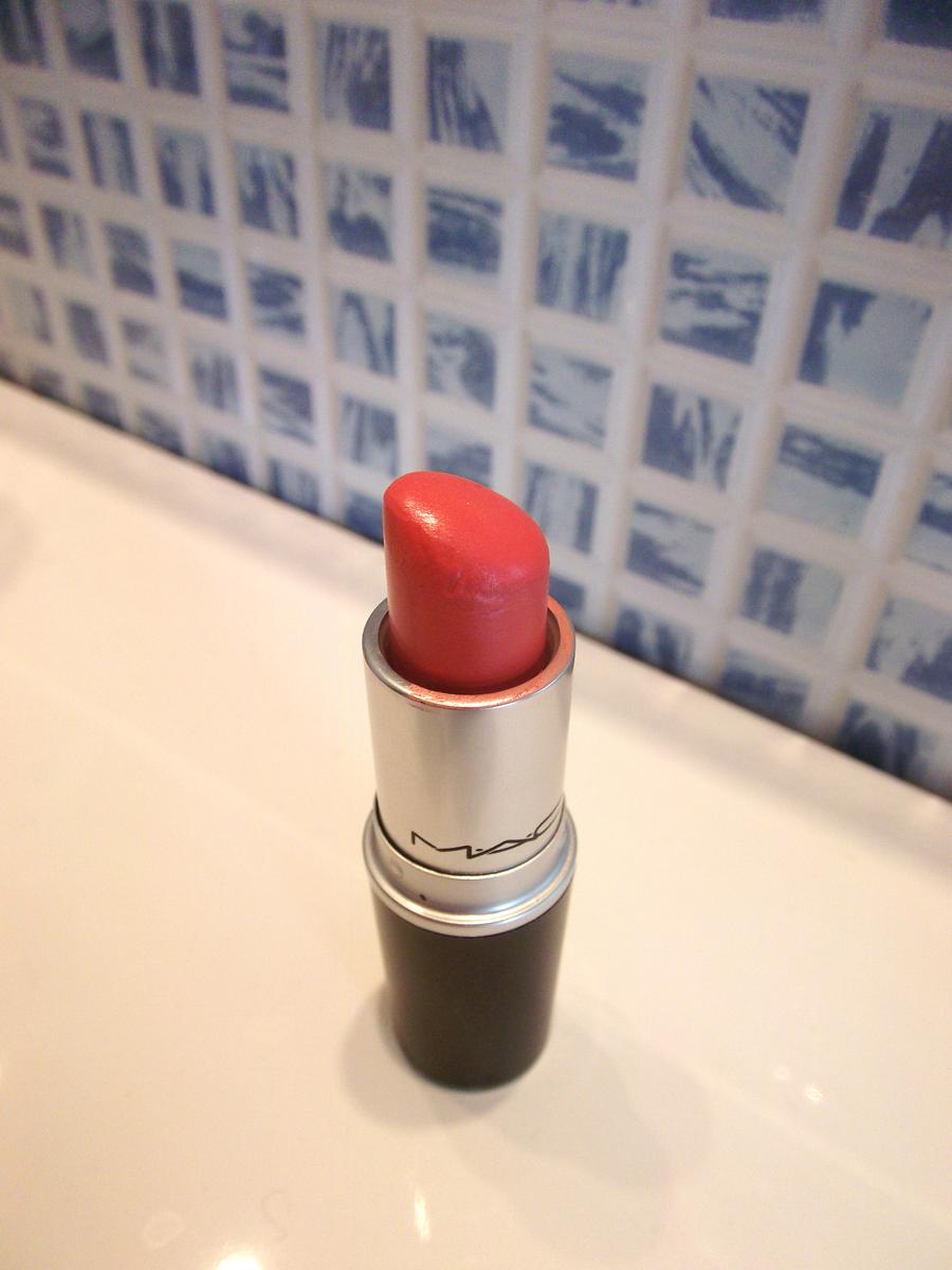 Mac Costa chic