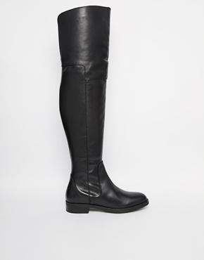 Bota caña alta