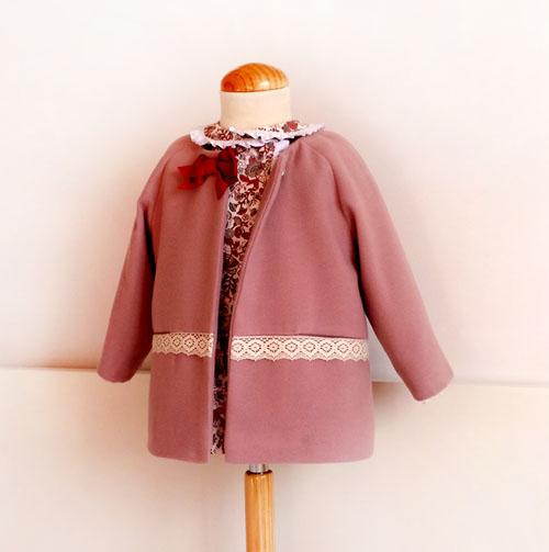 Abrigo niña trapecio