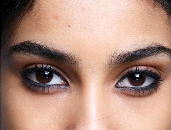 Tips para delinear tus ojos según tus rasgos