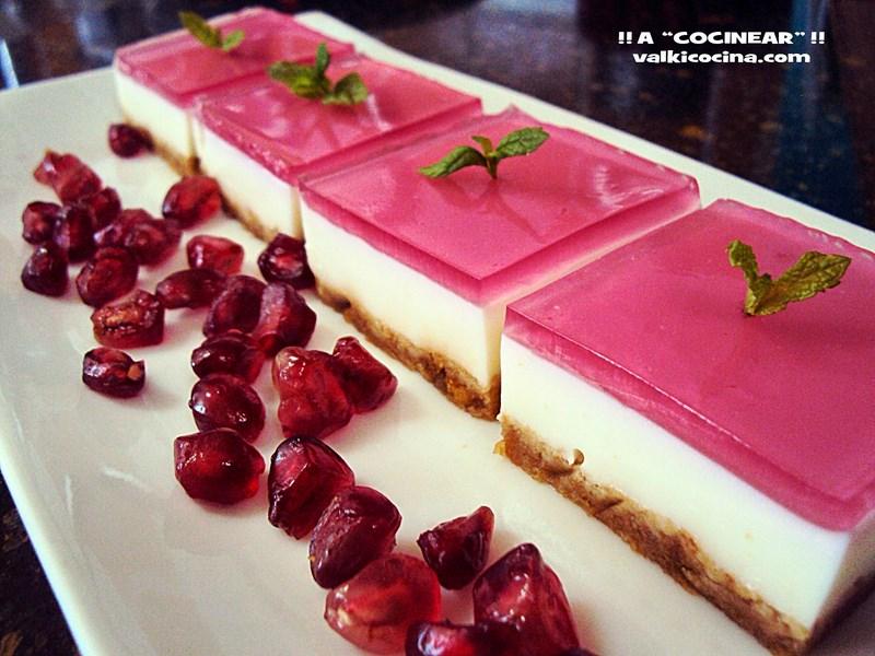 Mini cheese cakes con gelatina de frambuesa Menú especial de Navidad, menú completo