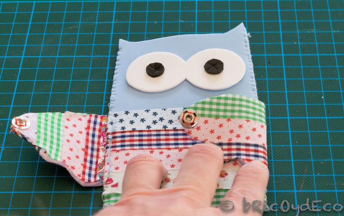 funda-movil-de-goma-eva-crochete