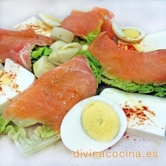 cogollos-con-salmon-y-queso