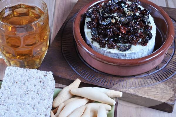 Aperitivo Camembert al horno