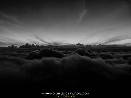 Ruta Los Fortines del Ávila al atardecer