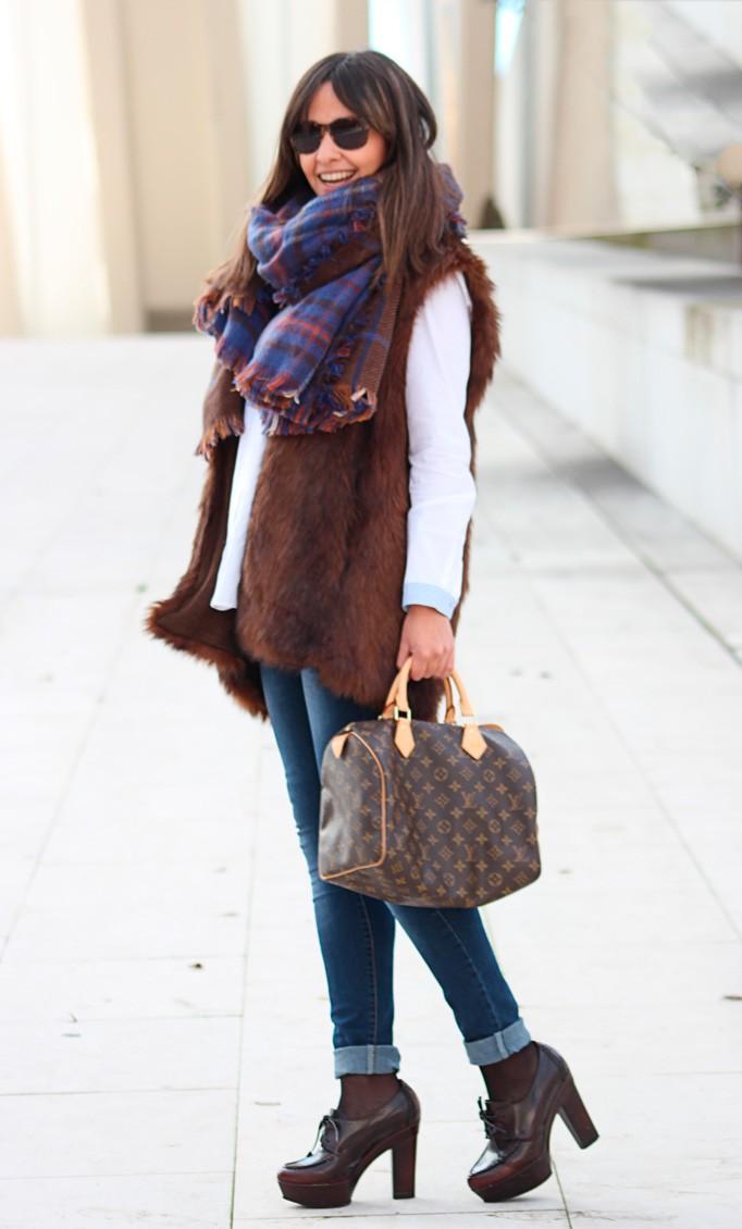 vest2
